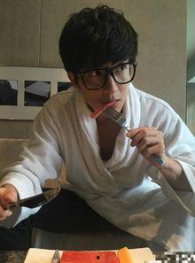 娱乐吃瓜薛之谦微博,娱乐圈幕后故事大揭秘