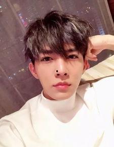 娱乐圈吃瓜炎亚纶,揭秘吃瓜背后的真相